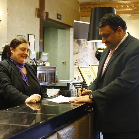 The Victoria Hotel Manchester By Compass Hospitality Oldham Eksteriør bilde