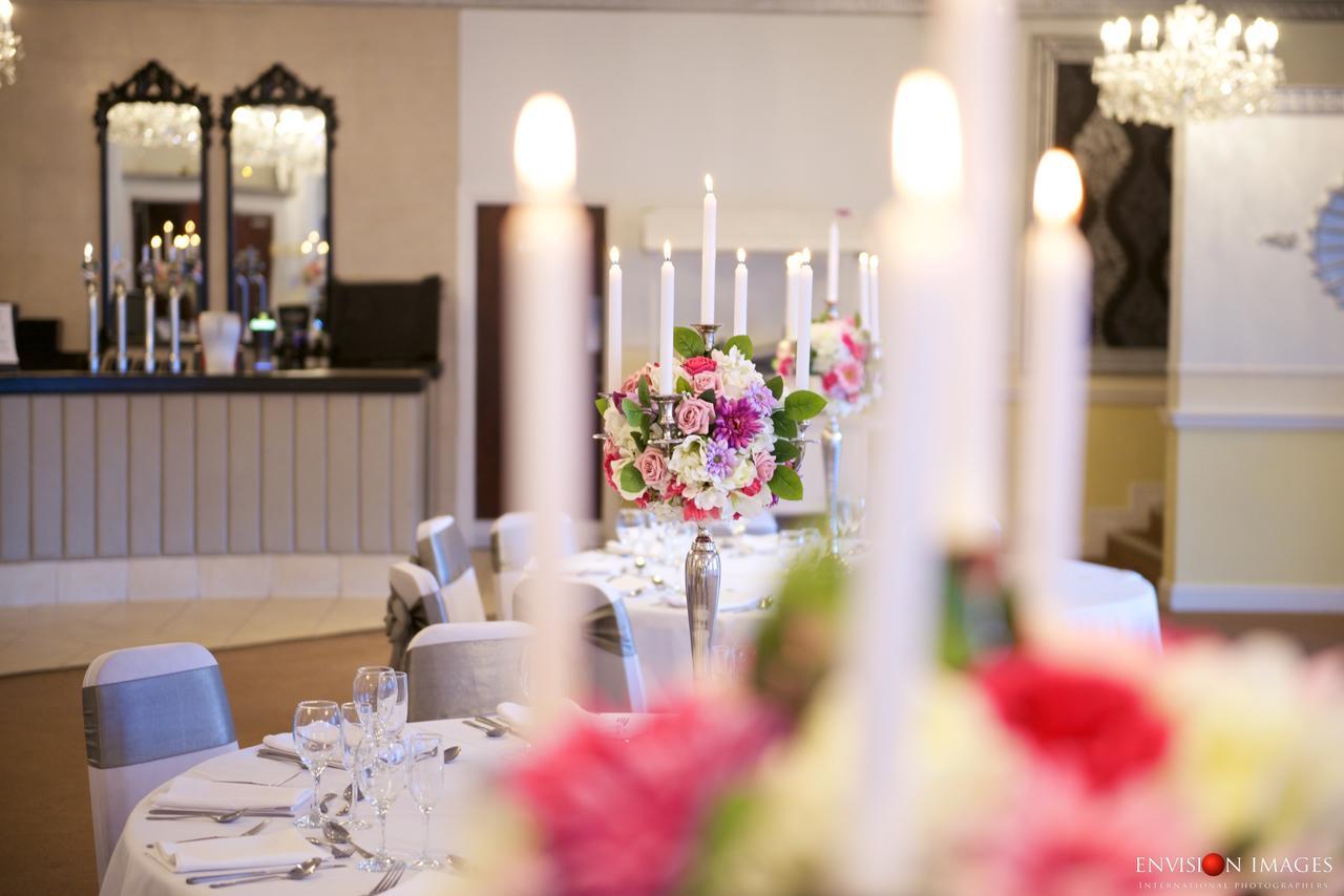 The Victoria Hotel Manchester By Compass Hospitality Oldham Eksteriør bilde