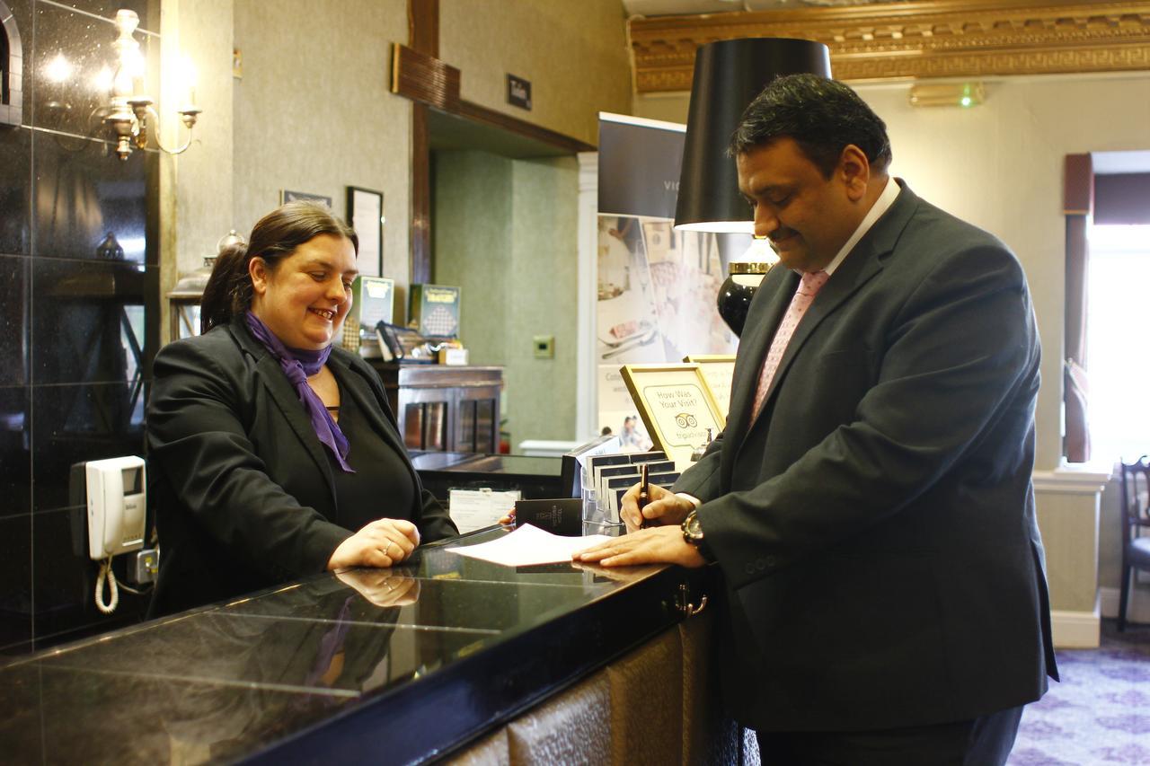 The Victoria Hotel Manchester By Compass Hospitality Oldham Eksteriør bilde