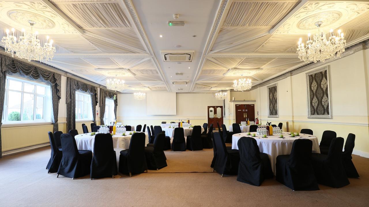 The Victoria Hotel Manchester By Compass Hospitality Oldham Eksteriør bilde