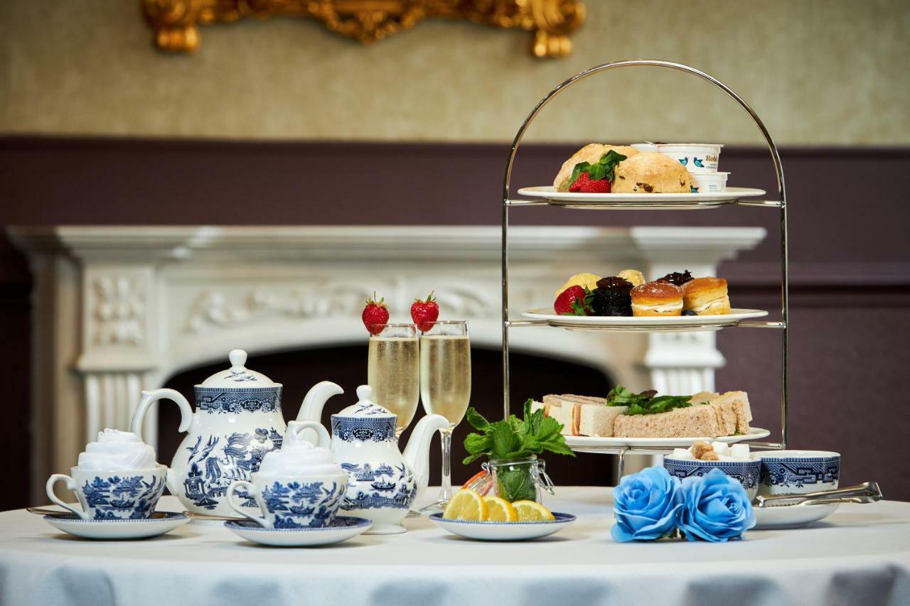 The Victoria Hotel Manchester By Compass Hospitality Oldham Eksteriør bilde